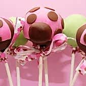 modern_lady_bug_cake_pops_by_keriwgd-d34ocz9